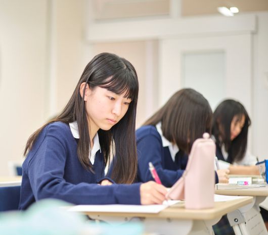 捜真女学校中学部